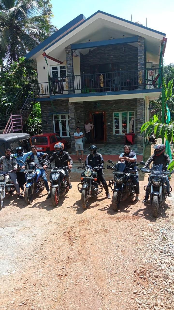 Halase Homestay Mudigere Buitenkant foto